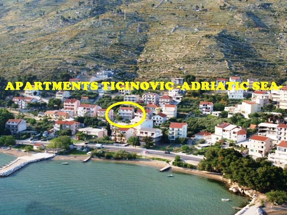 Apartments Ticinovic Omiš Extérieur photo